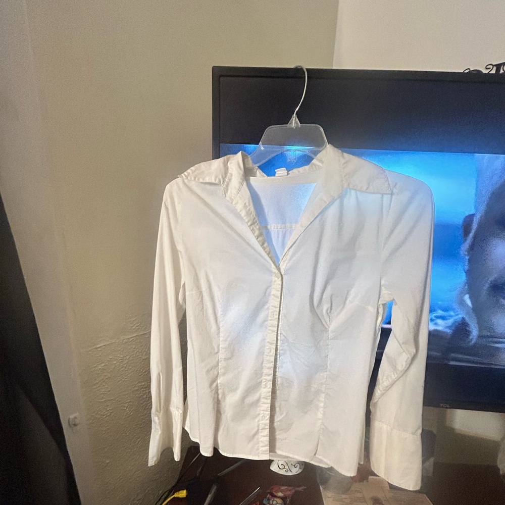 H&M Women's White Button Down Shirt